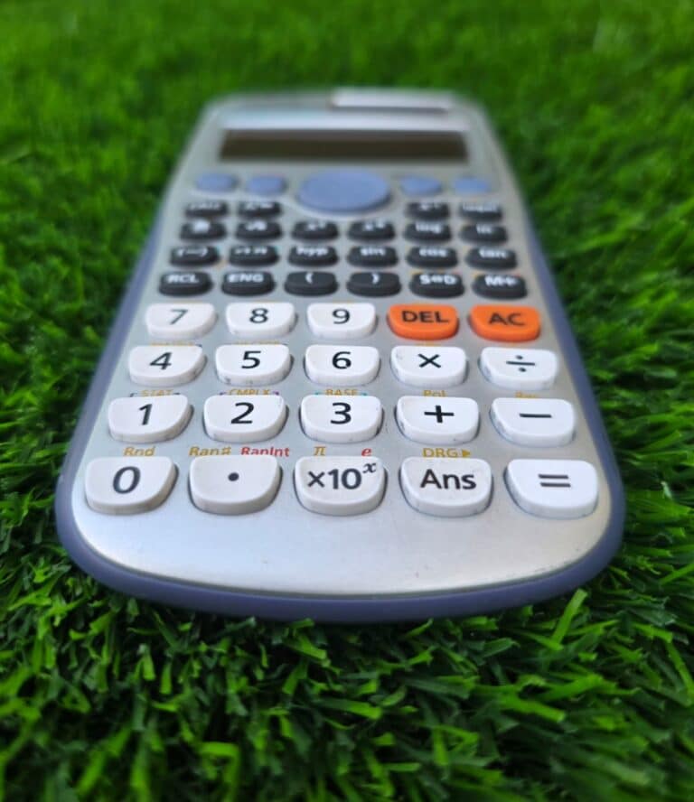 מחשבון דשא סינטטי לחישוב שטח גינה במ"ר